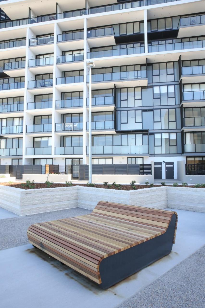 Arena On The Beach Apartment Newcastle Exterior photo